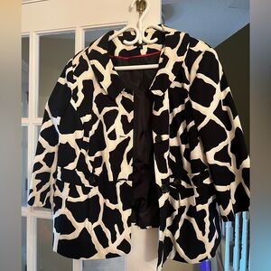 East 5th Black & White Patterned dress blazer